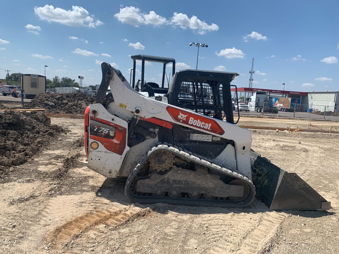 2020 BOBCAT T-76-R-Series